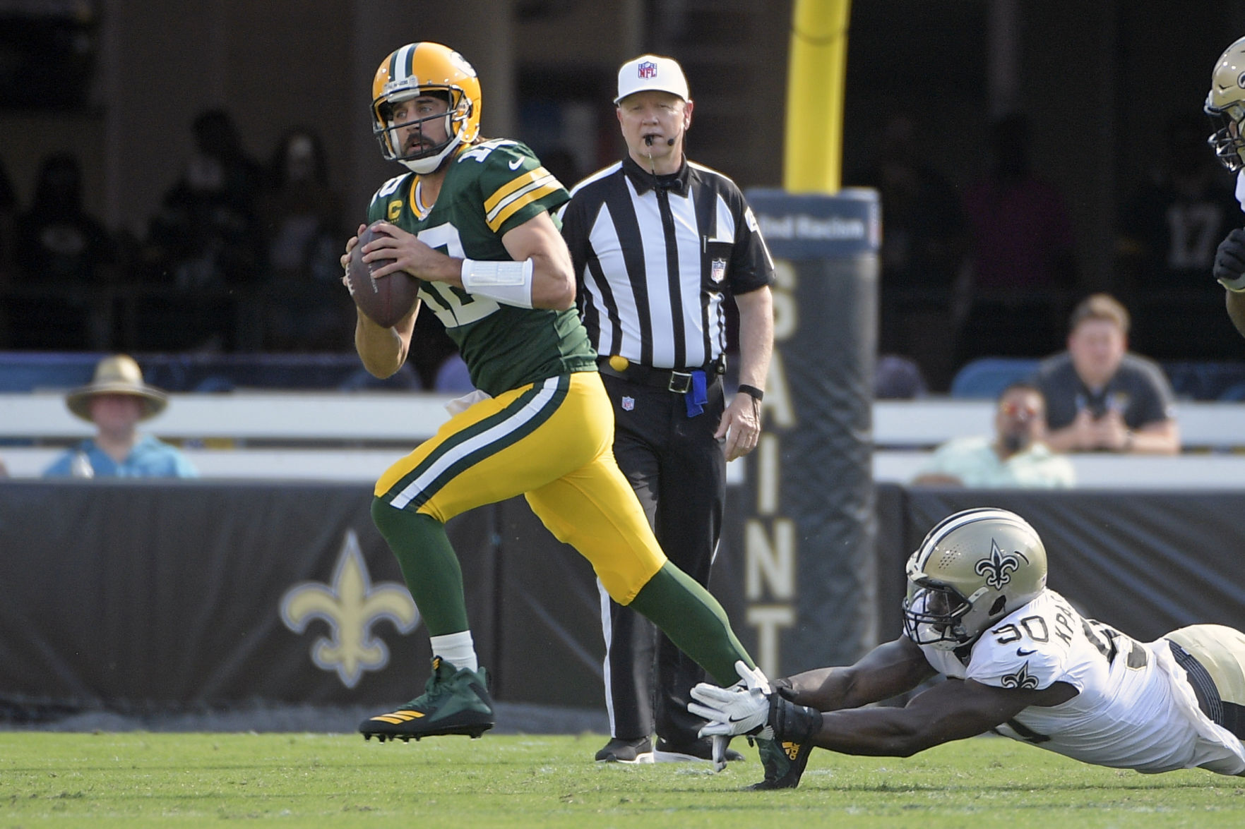 Packers Saints Football